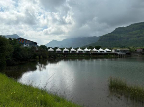 Lake Forest Resort Mulshi